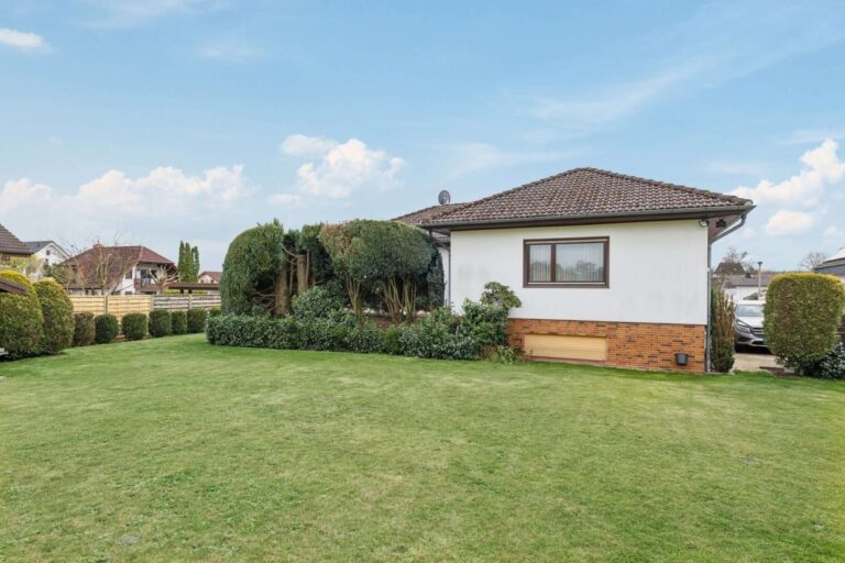 Das Leben in ruhiger Feldrandlage genießen.