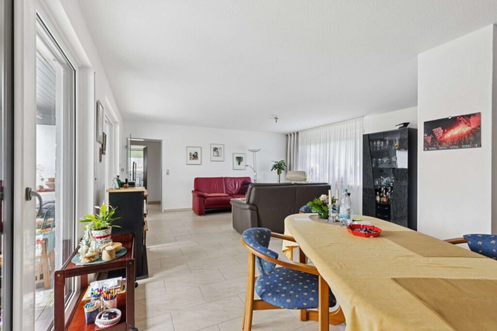 Wohn-, Esszimmer