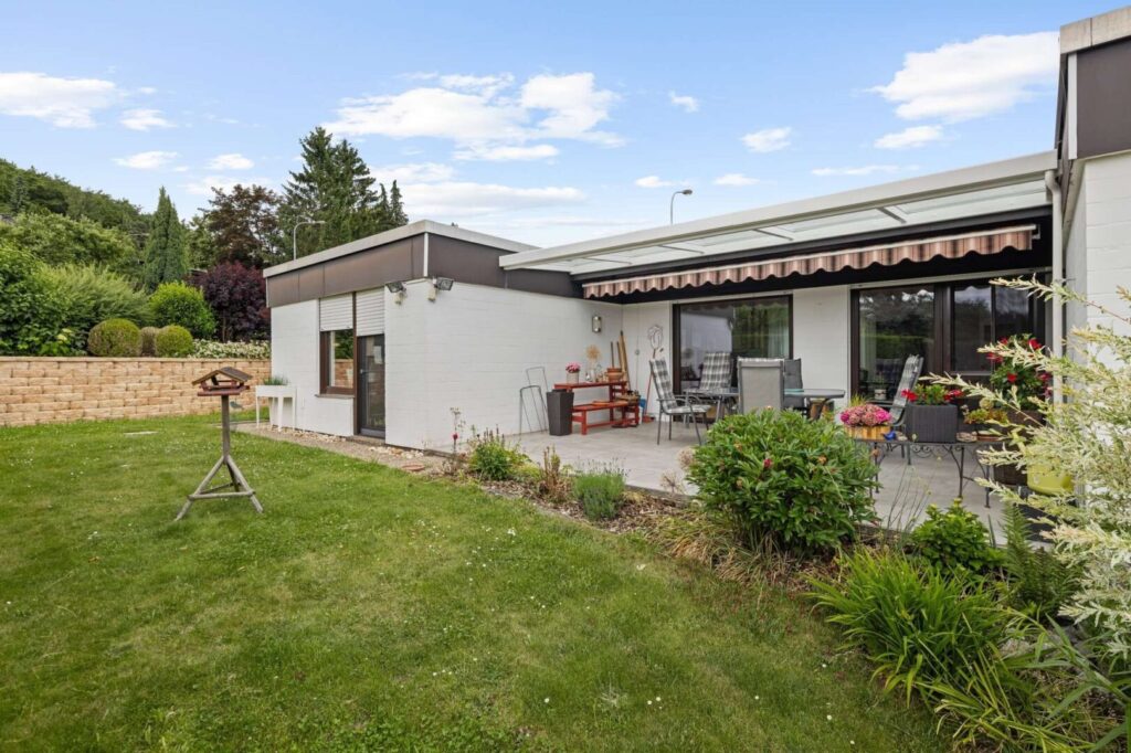 Garten-Terrasse