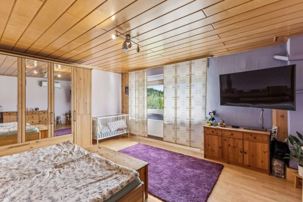 Schlafzimmer OG