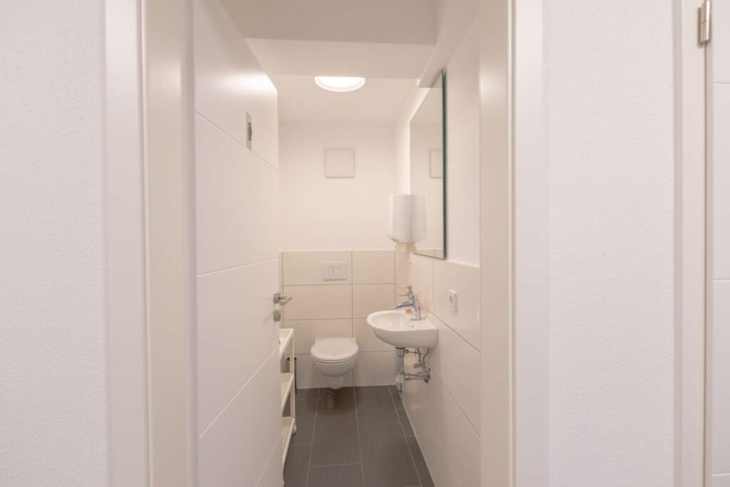 EG-WC2